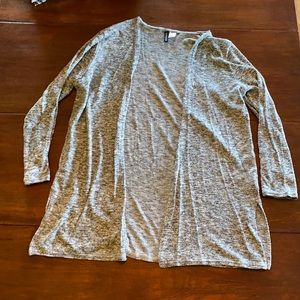 Divided cardigan
